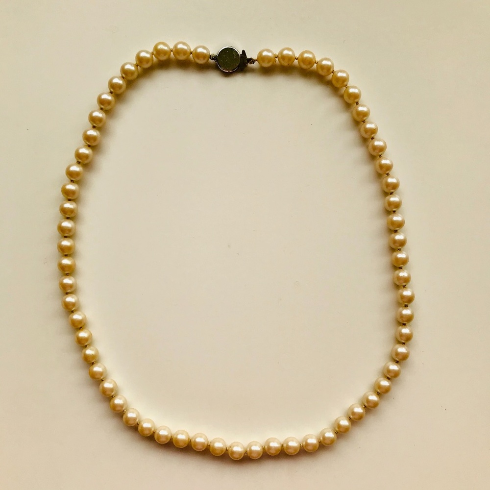 Vintage Pearl Costume Jewelry Necklace